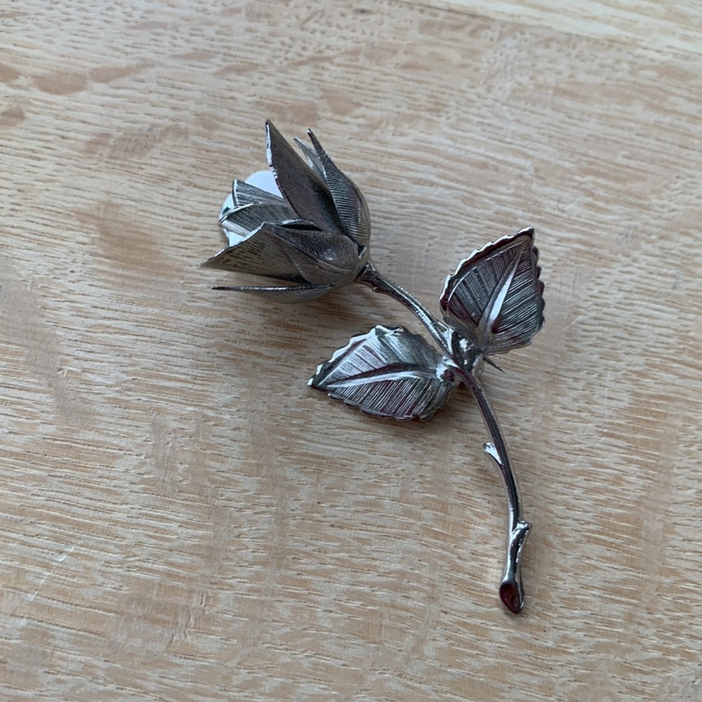 Giovanni Costume Brooch